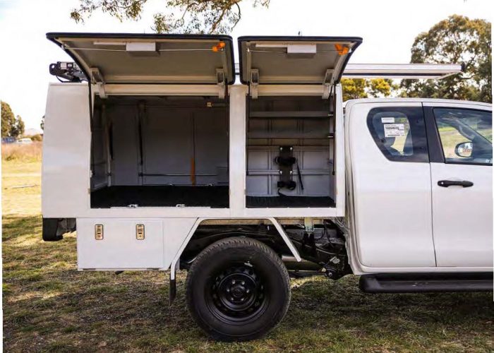Service Body Variations - Ute Side Door